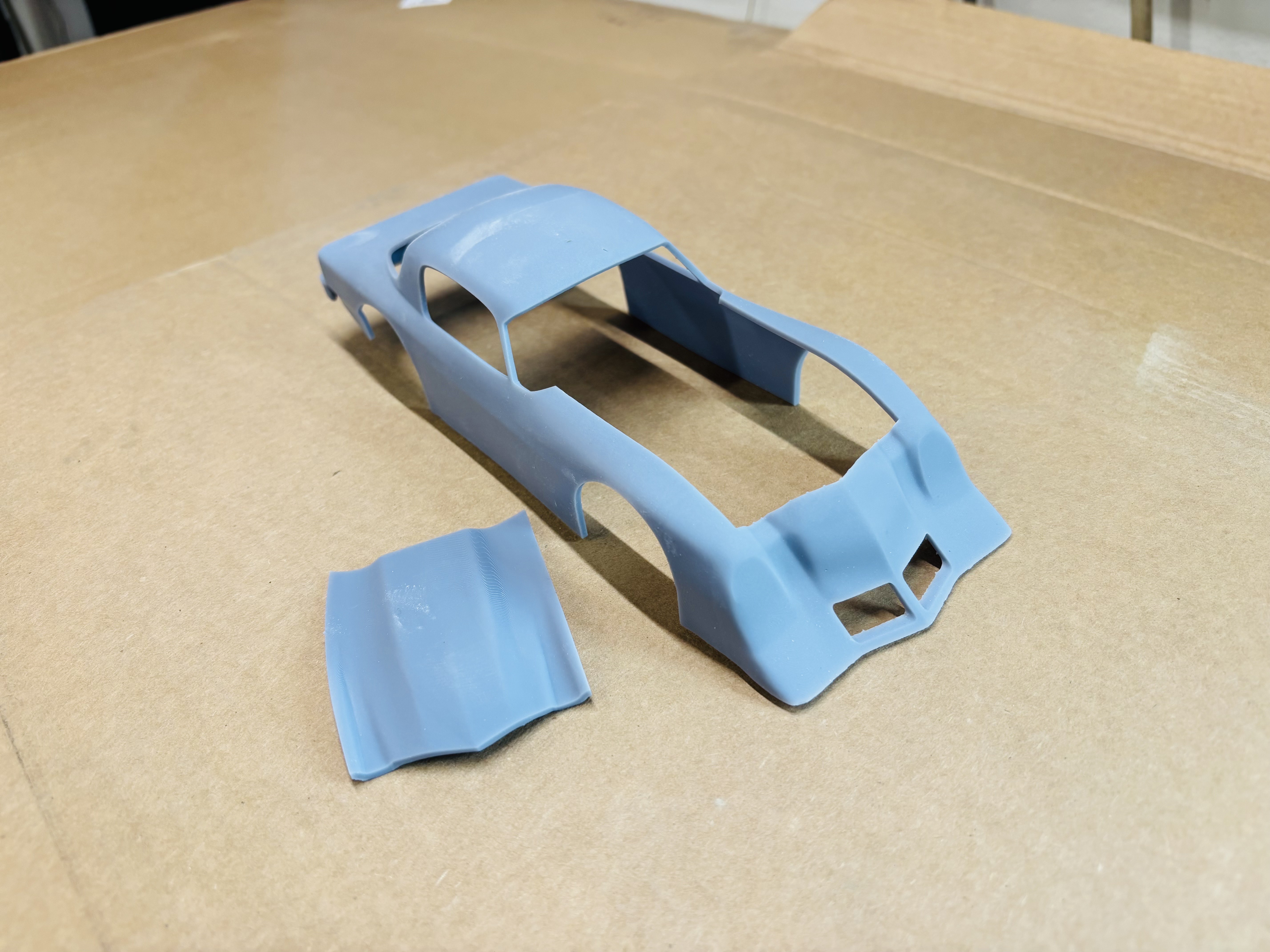 2nd Gen. Camaro Body only (smoked glass incl.)